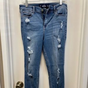 Hollister ripped high rise skinny jeans